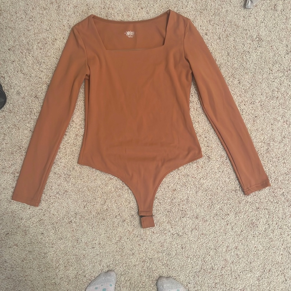 Nude/orange bodysuit